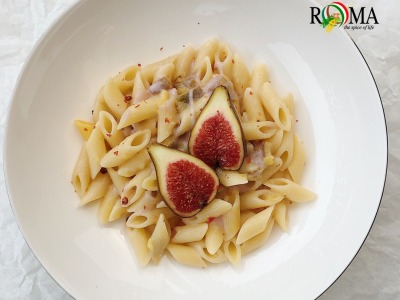 Penne Caciocavallo, Fichi e Pepe Rosa