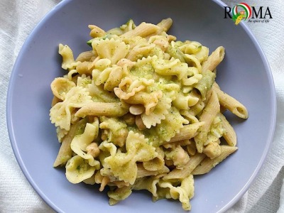 Pasta Crema di Zucchine e Ceci Speziati